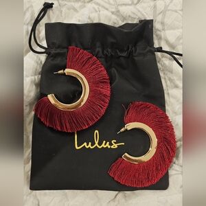 LULUS RED HALF HOOP RED THREAD EARRINGS
